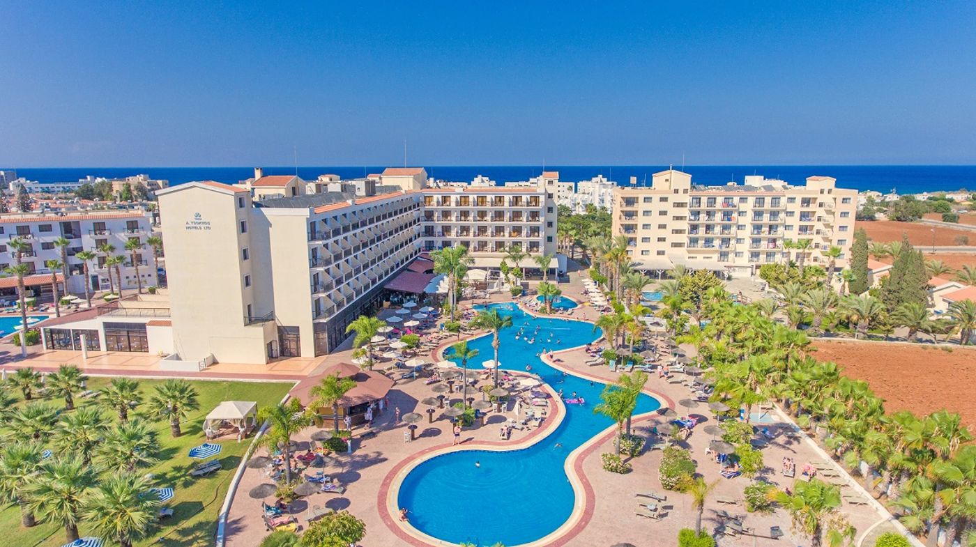 Tsokkos-Gardens-General-view-3