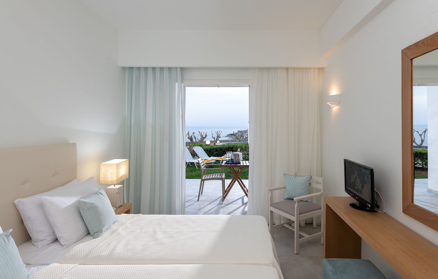Maritimo Beach Hotel