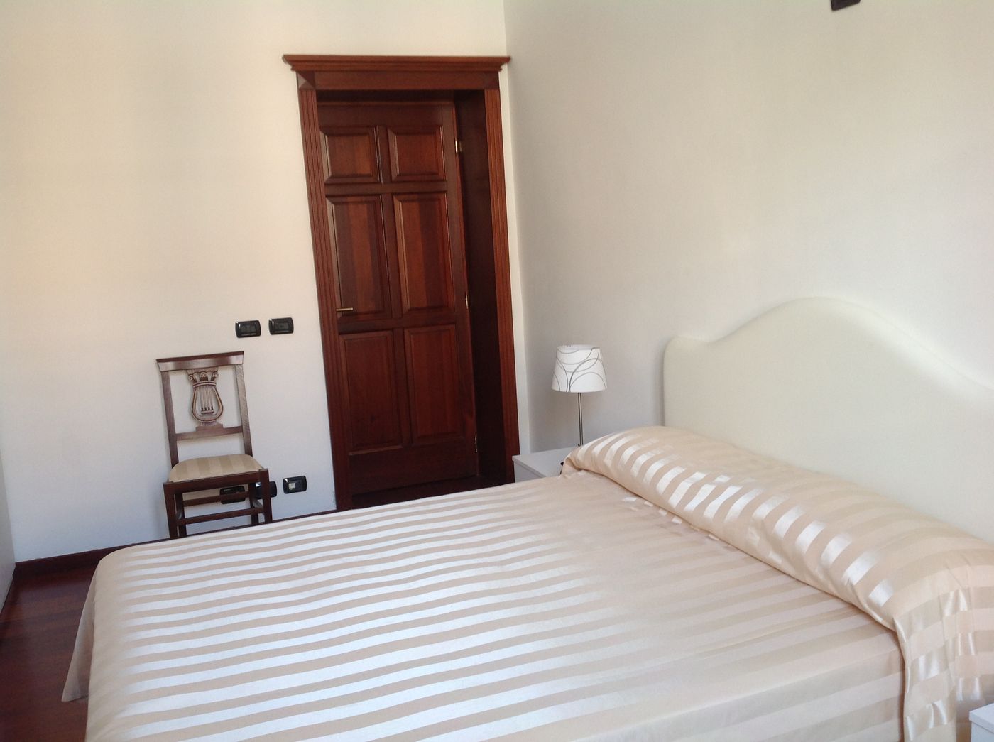 Ludovisi-Luxury-Rooms-Room-9