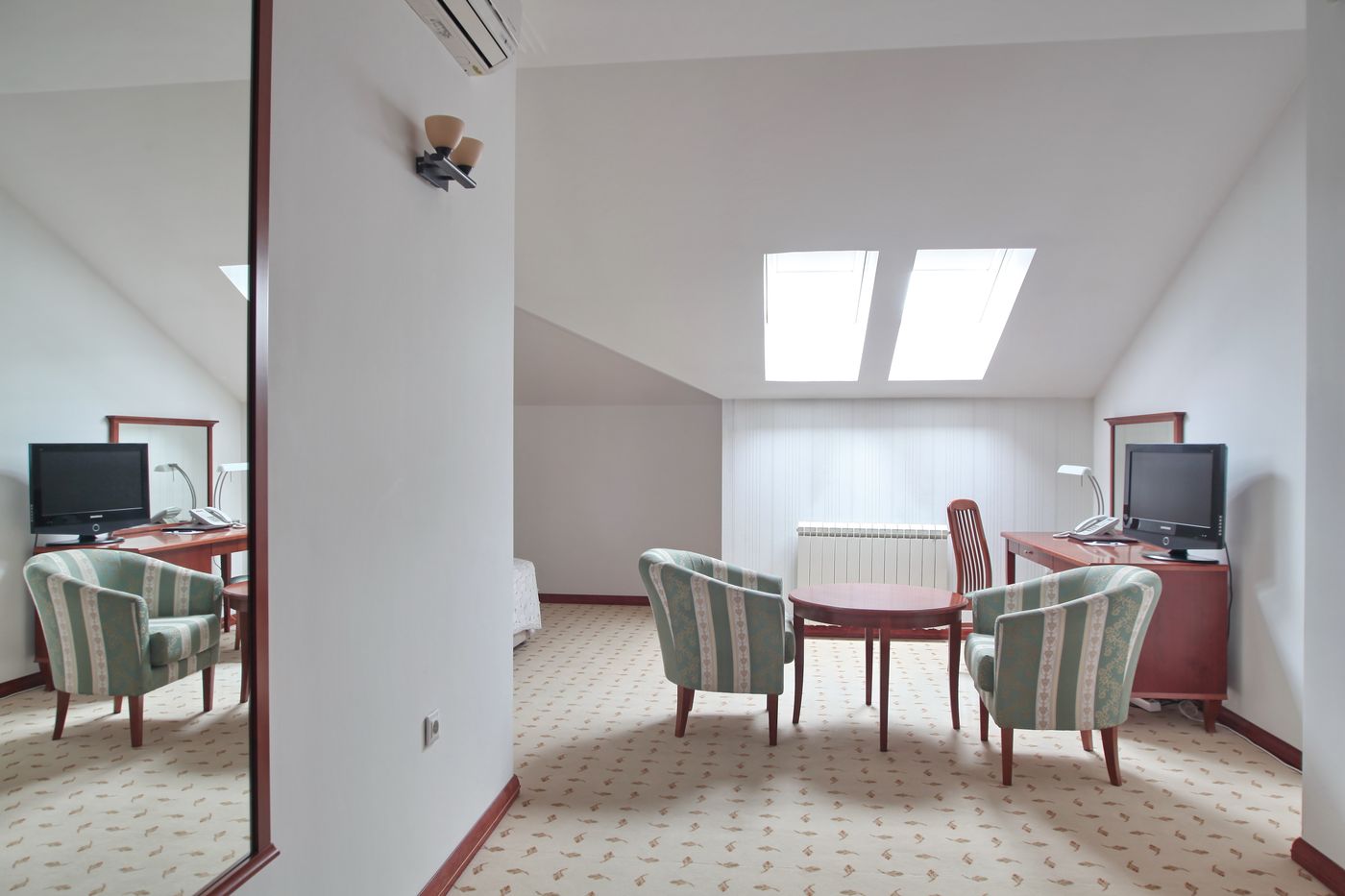 Hotel Orasac-Serbia-BELGRADE-Room-4