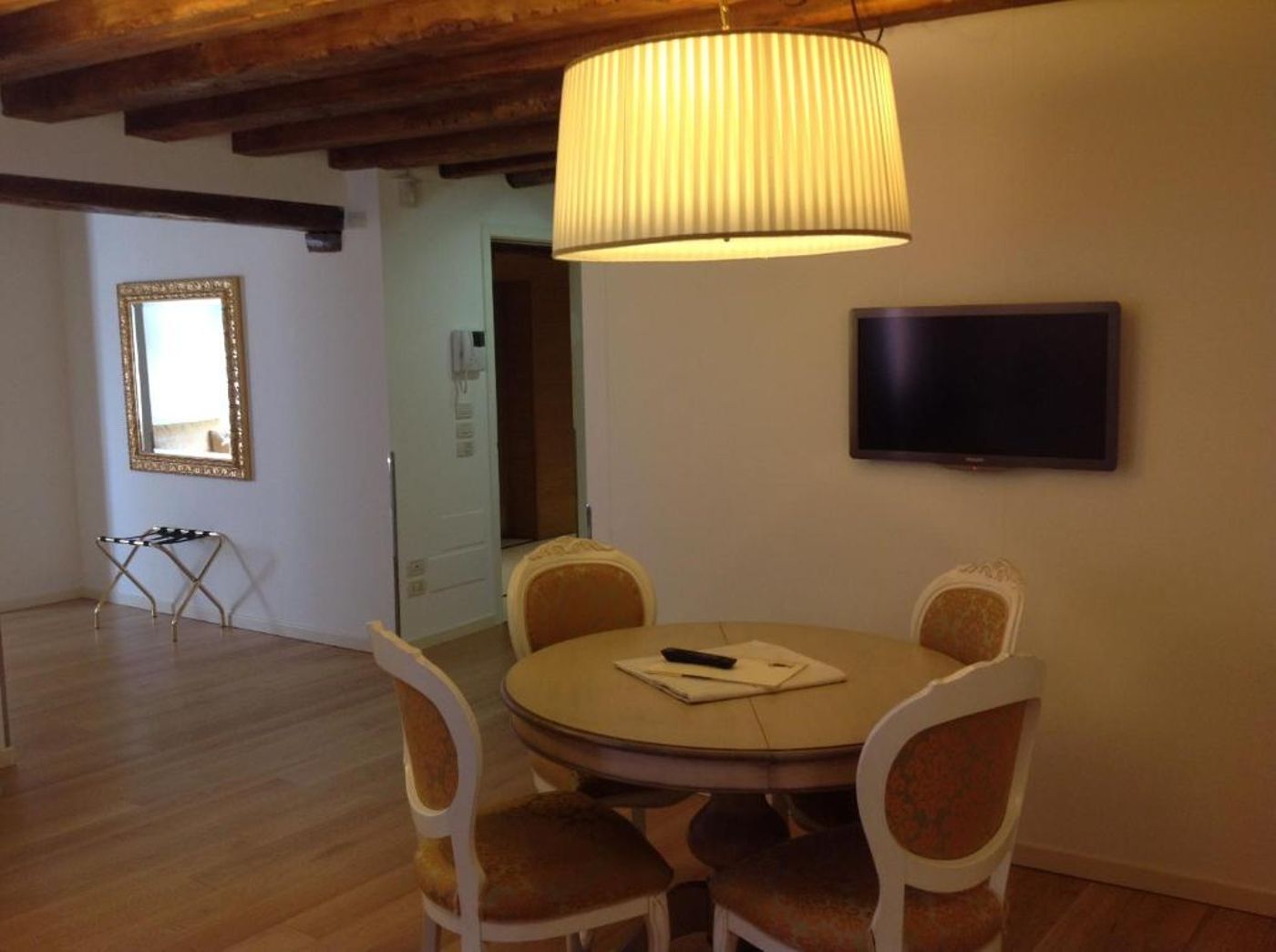 Al-Redentore-di-Venezia-Room-19
