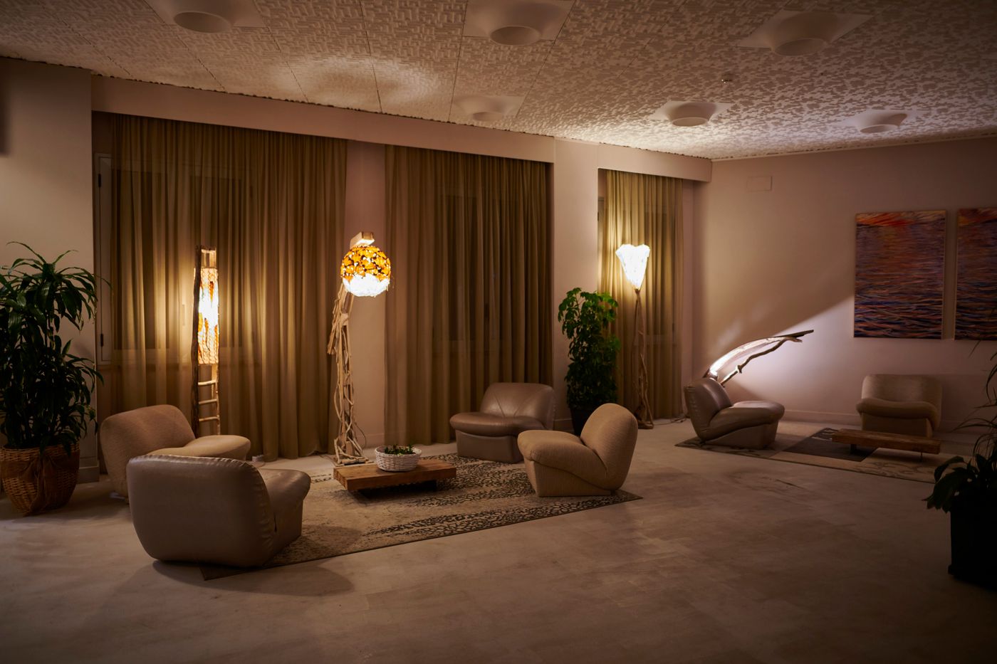 Tirreno-Hotel-Lobby-41