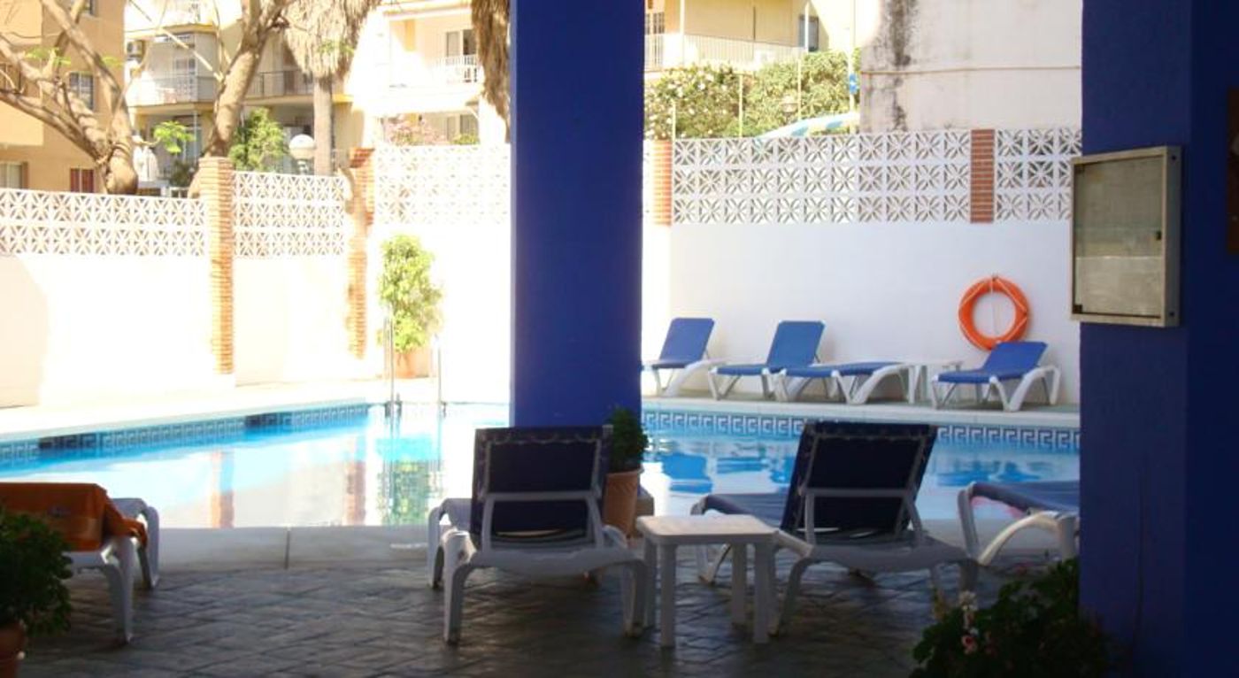Apartamentos Palm Beach Club