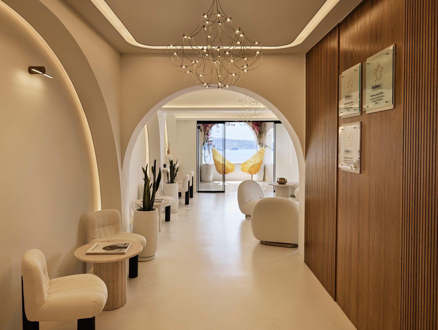 Andronis-Luxury-Suites-Lobby-60