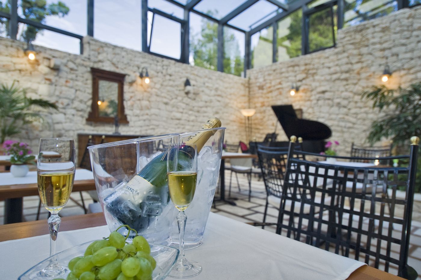 Bracka-Perla---Adults-Only-Lobby-25