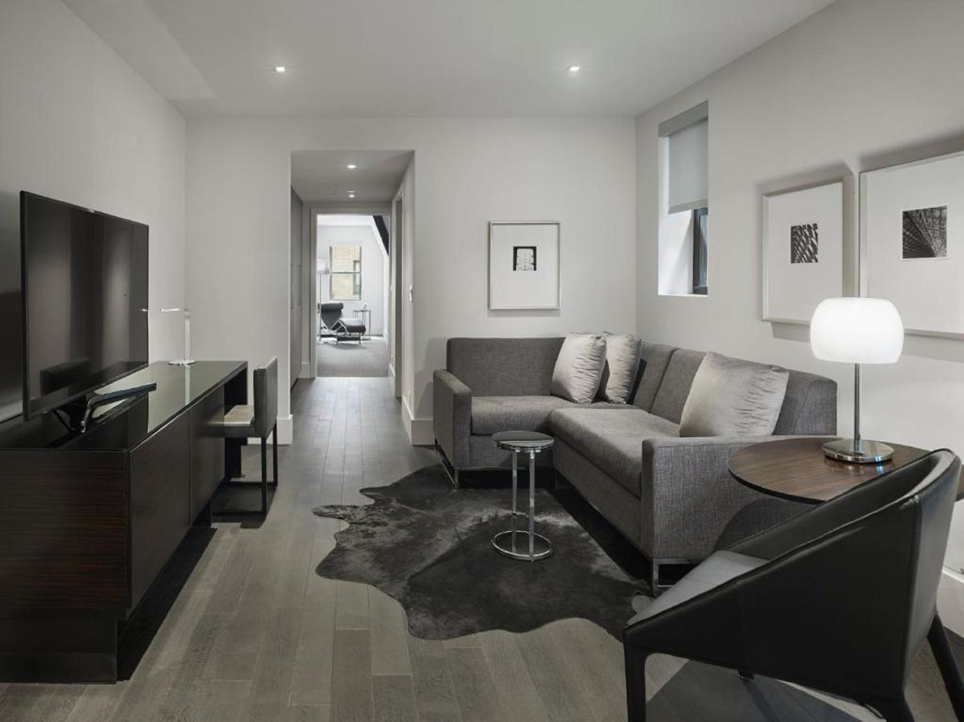 AKA-Times-Square---Apartments-Room-16