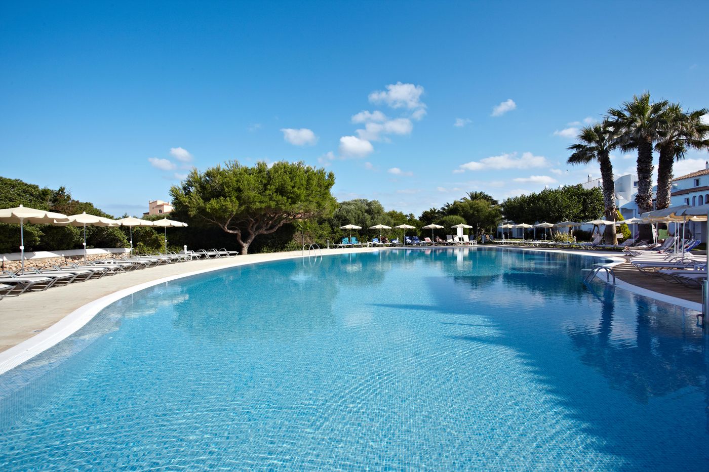 Grupotel-Aldea-Cala-n-Bosch-Pool-3