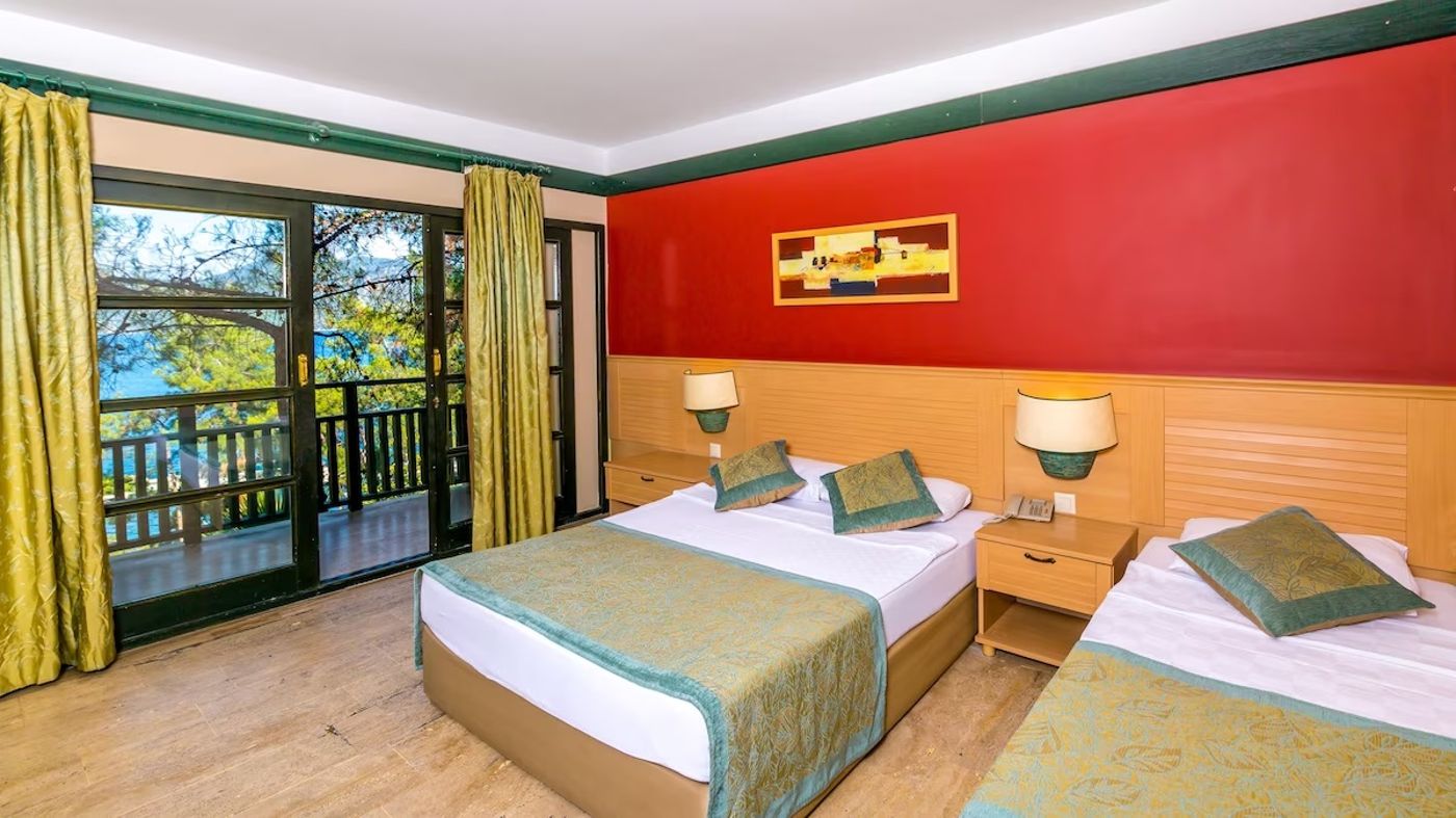 Grand-Yazici-Club-Marmaris-Palace-Room-48