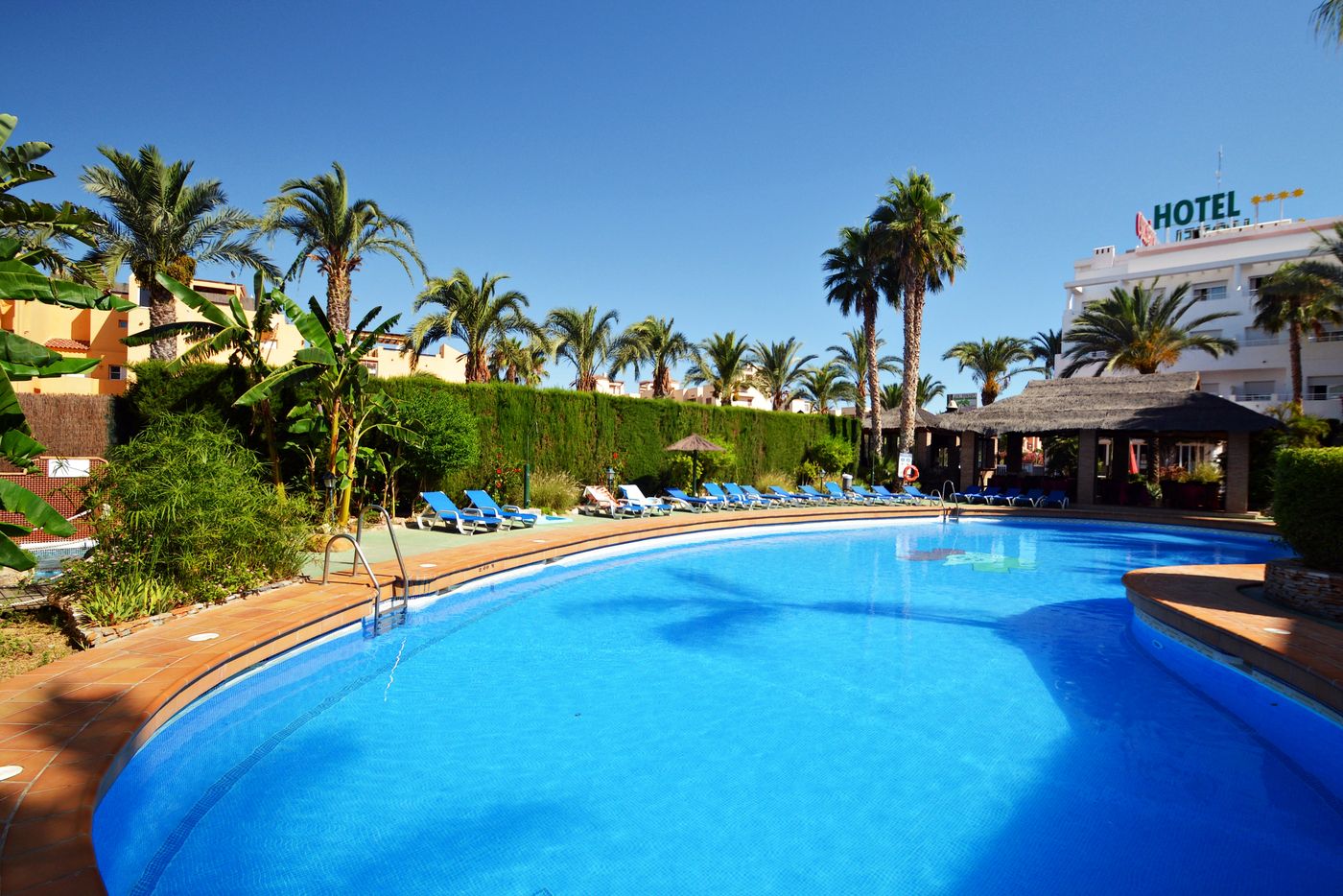 Apartamentos-M----xico-Pool-2