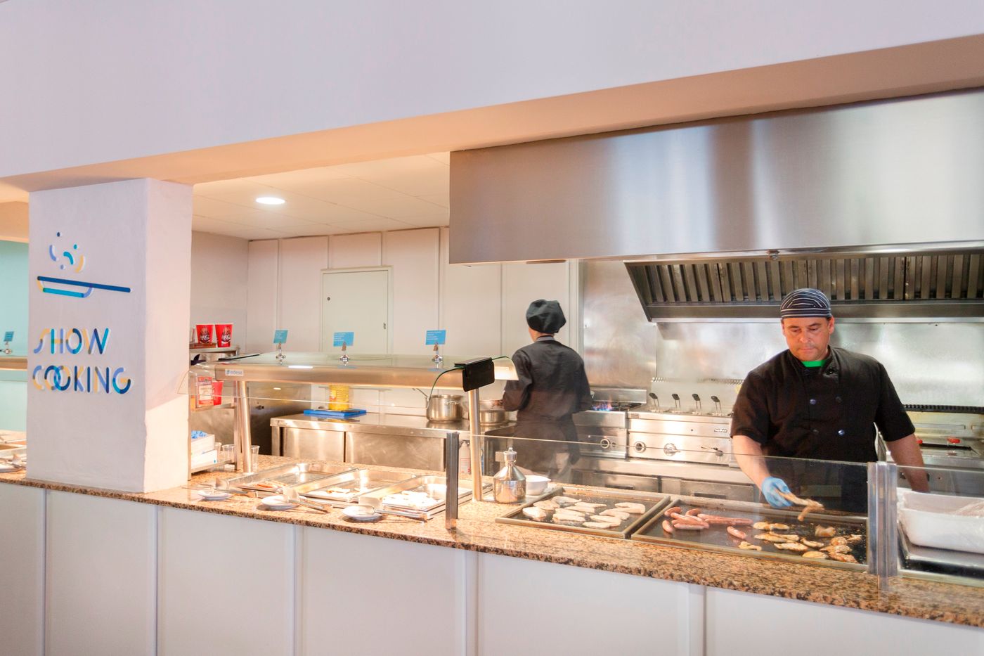 Carema-Garden-Village-Restaurant-37