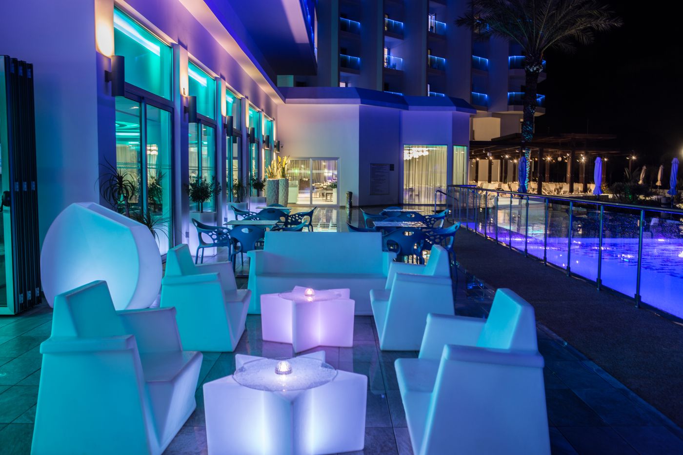 Vassos-Nissi-Plage-Bar-12