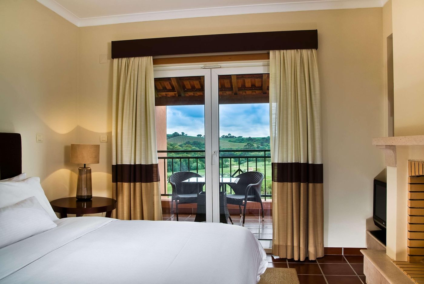 Dolce-CampoReal-Lisboa-Room-48