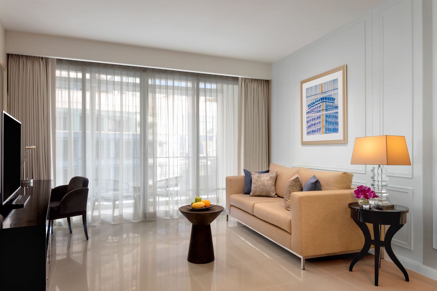 Dusit-Suites-Hotel-Ratchadamri--Bangkok-Room-24