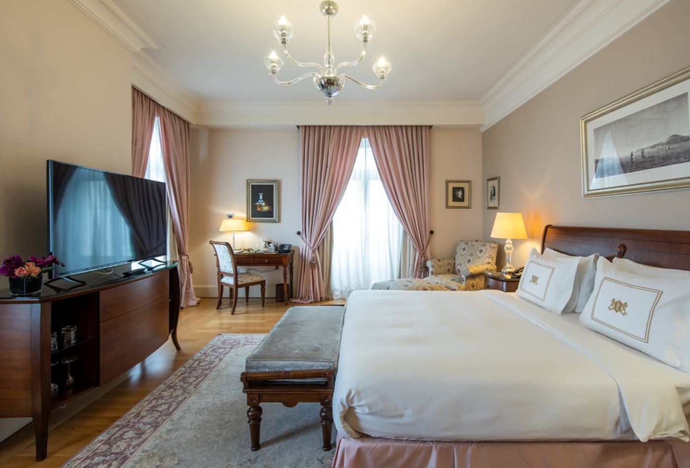 Pera-Palace-Hotel-Room-32