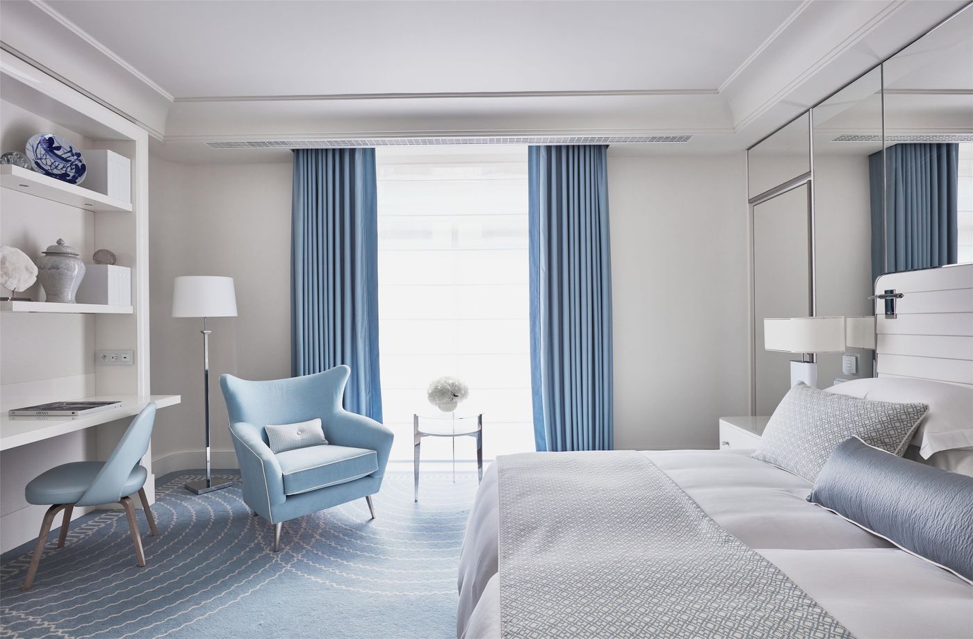 Hotel-Martinez-Cannes-Room-37