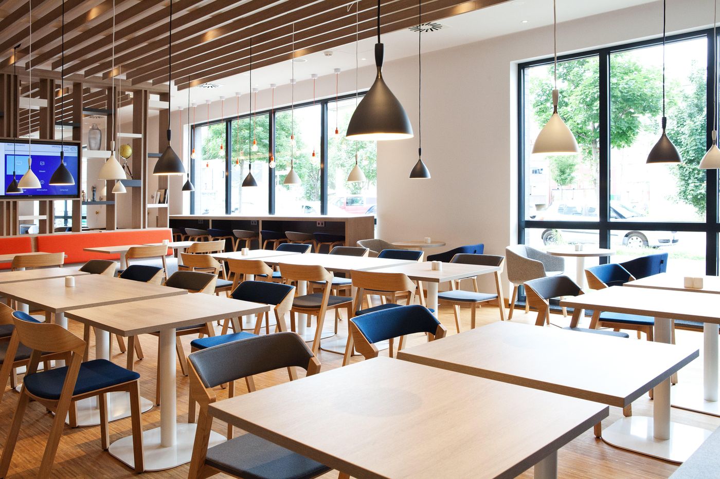 Holiday Inn Express Dusseldorf Airport - Germany - DÜSSELDORF - Restaurant - 10