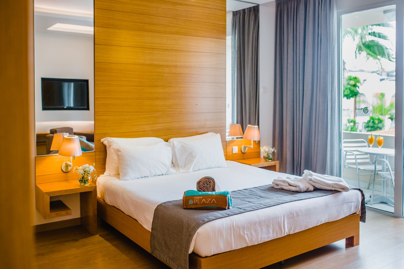 Napa-Plaza-Hotel-Room-32