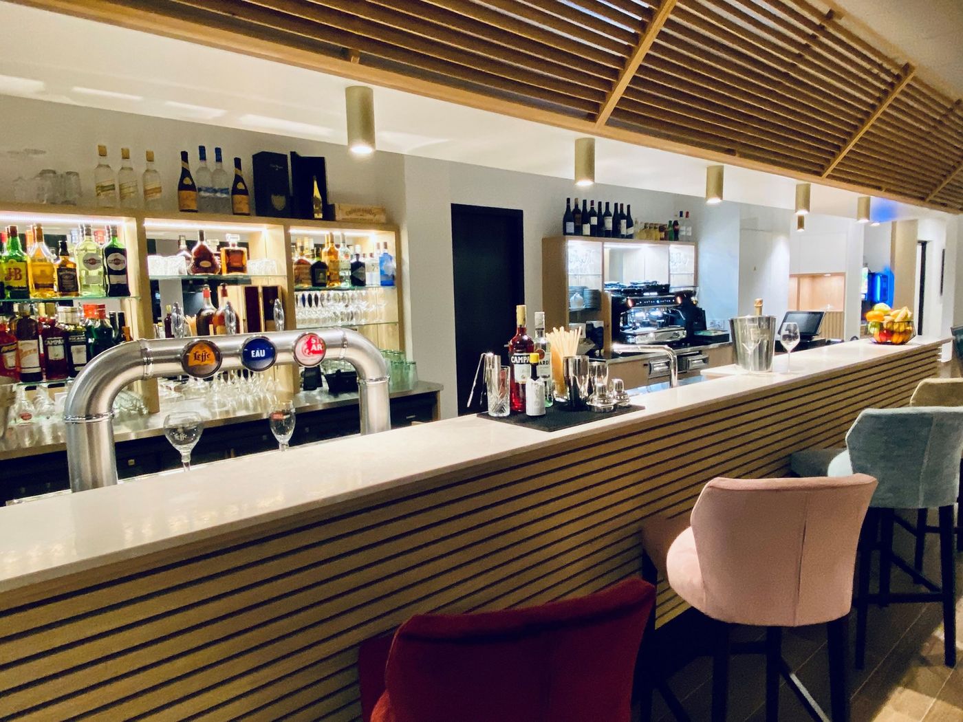 Courrier Sud - France - Quint Fonsegrives - Bar - 2