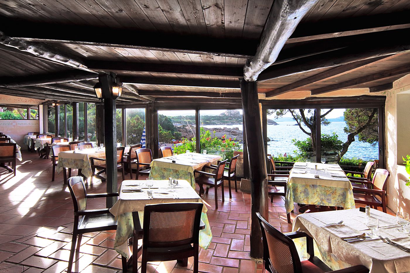 Grand-Hotel-Smeraldo-Beach-Restaurant-22