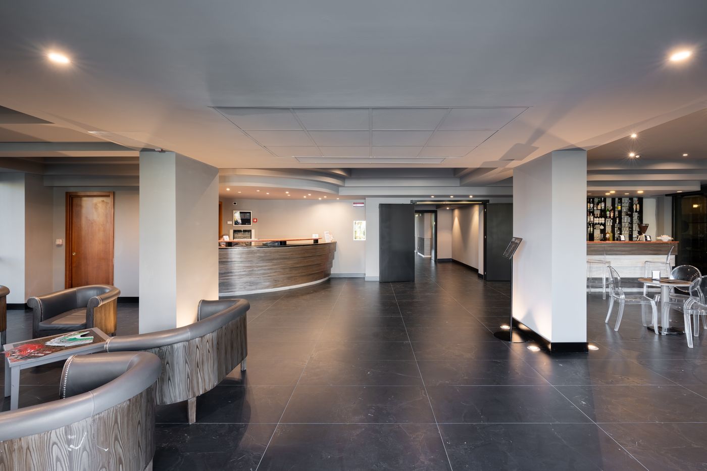 The Smooth Rome-Italy-ROMA-Lobby-5