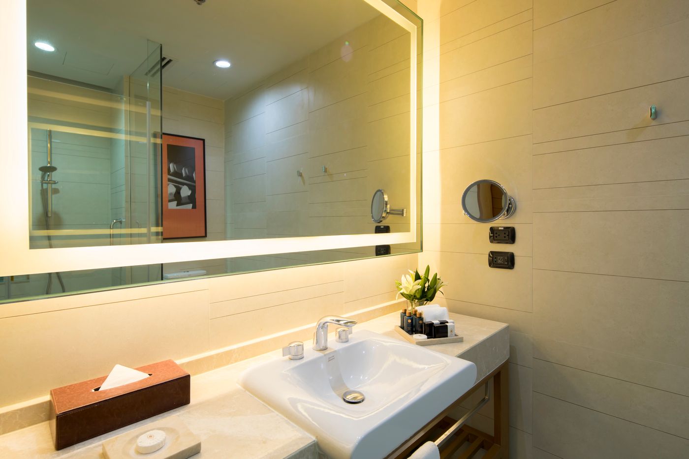 Eastin-Grand-Hotel-Sathorn-Bangkok-Room-42