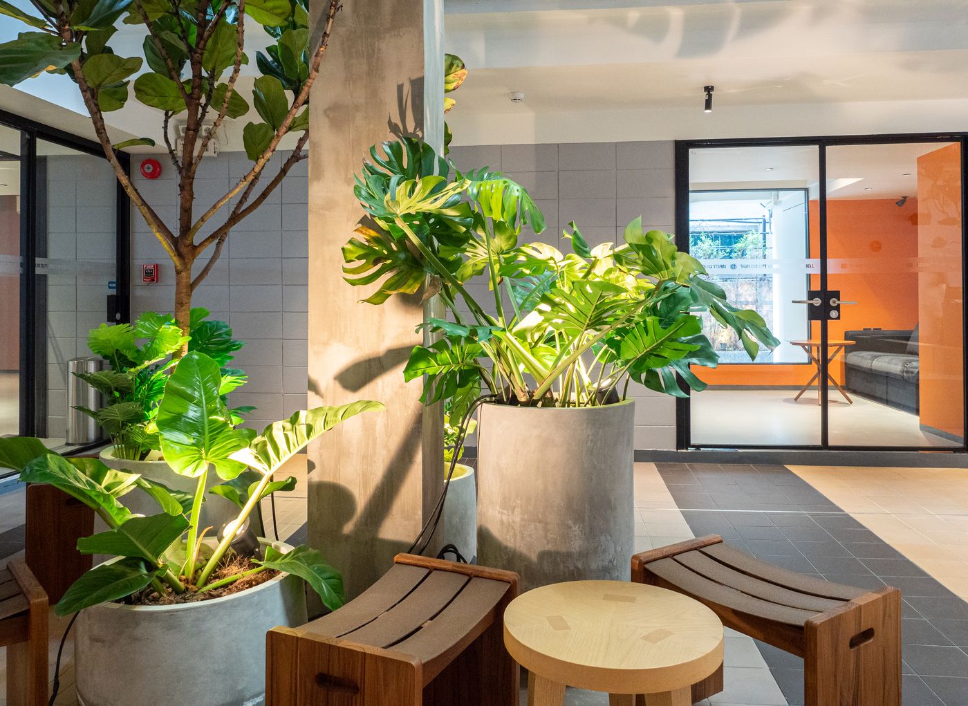 Lub d Bangkok Siam Hostel-Thailand-Bangkok-Lobby-4