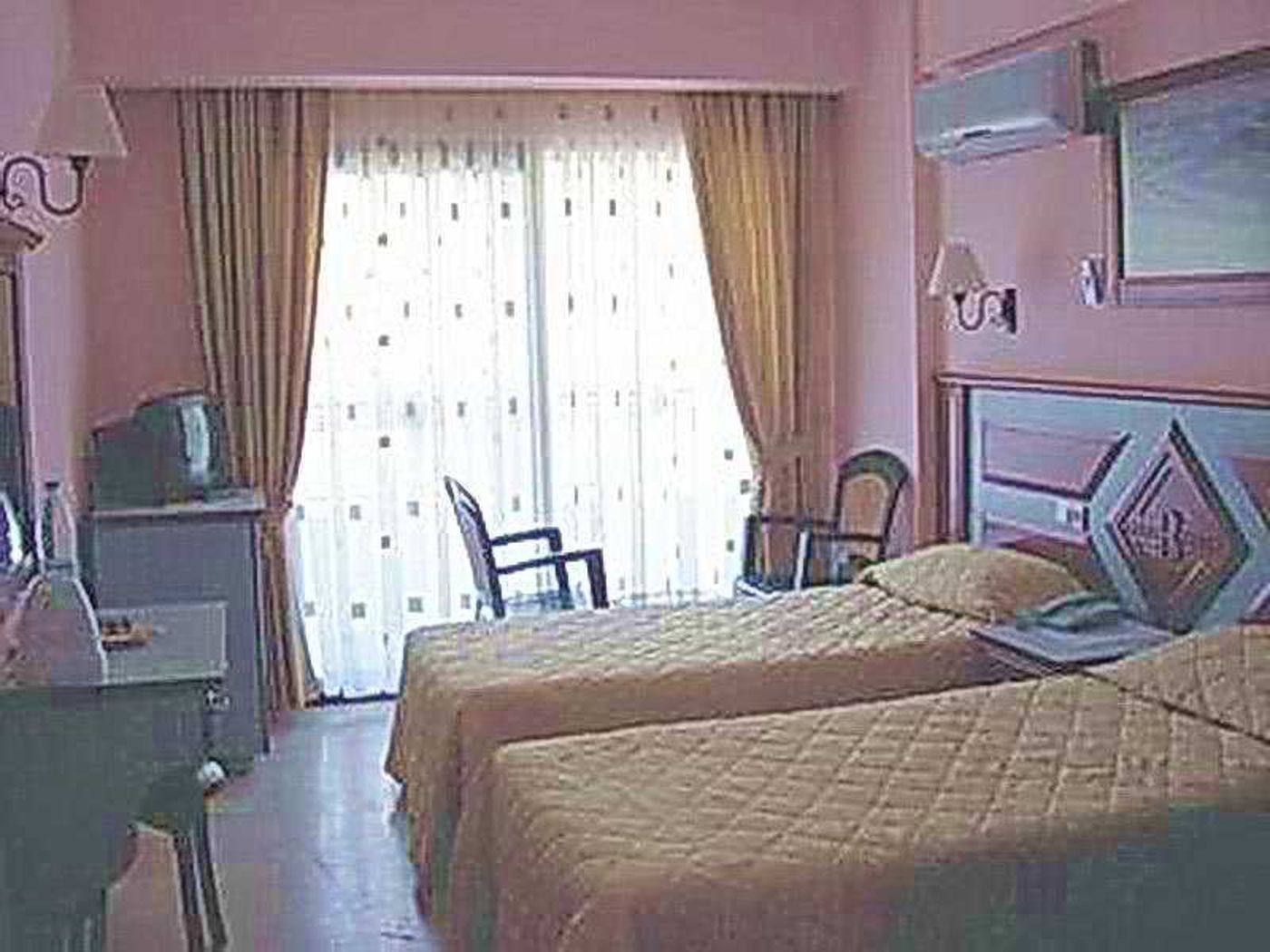 Bonjour-Boutique-Hotel-Room-21