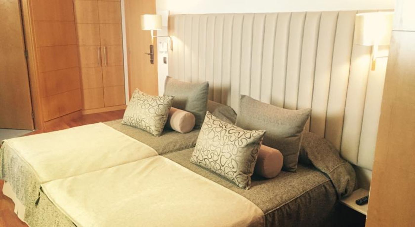 Sansi Diputacio Hotel