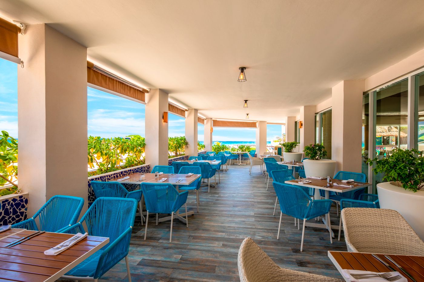 Sunscape-Resort---Spa-Restaurant-21