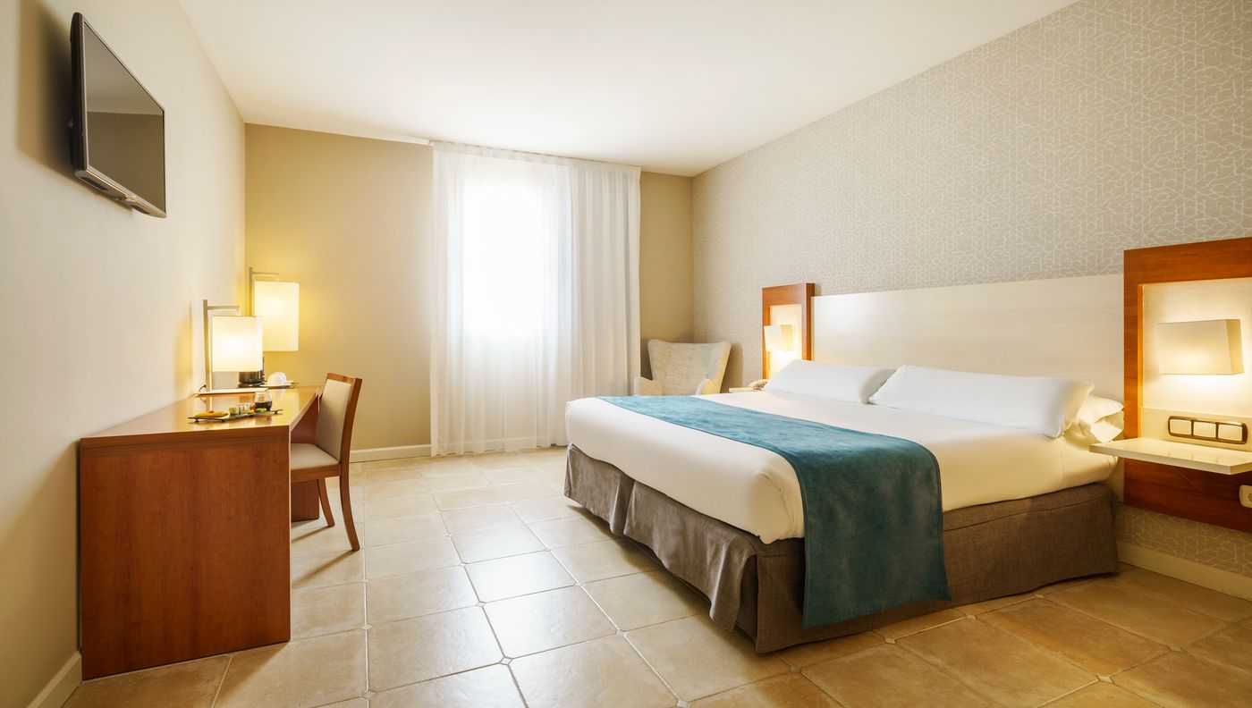 Ilunion-Fuengirola-Room-20
