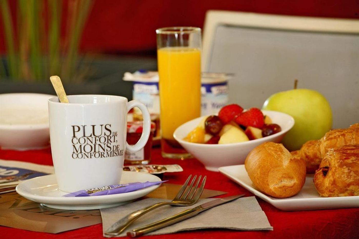 Kyriad Montpellier Méditerranée Aéroport - France - MAUGUIO - General view - 9