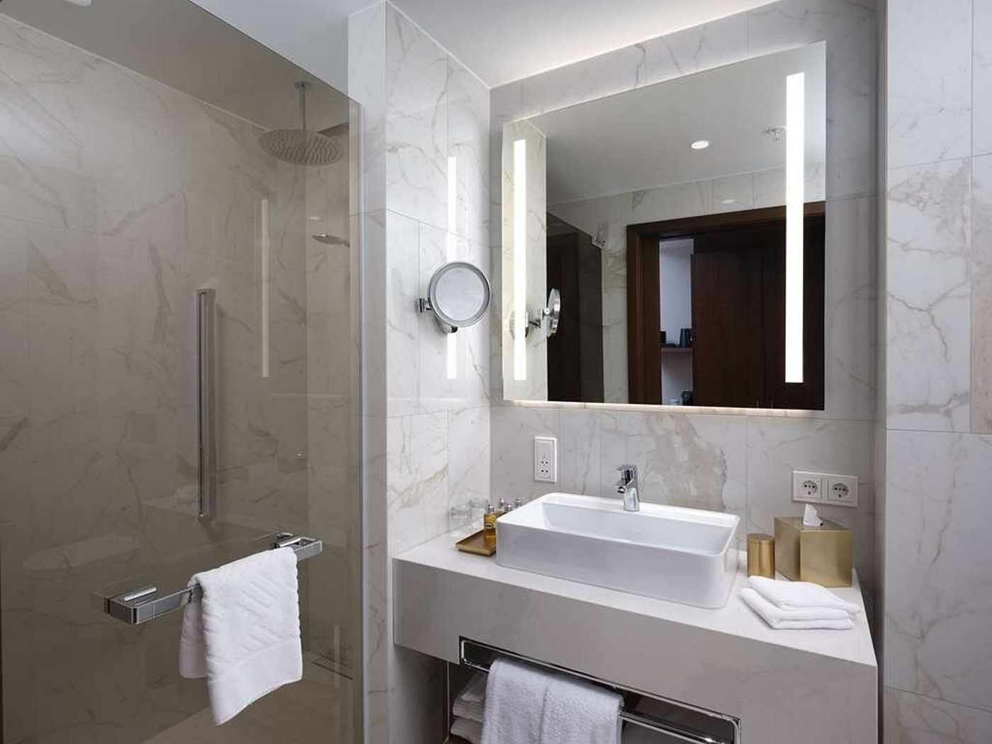 Iceland Parliament Hotel, Curio Collection By Hilt