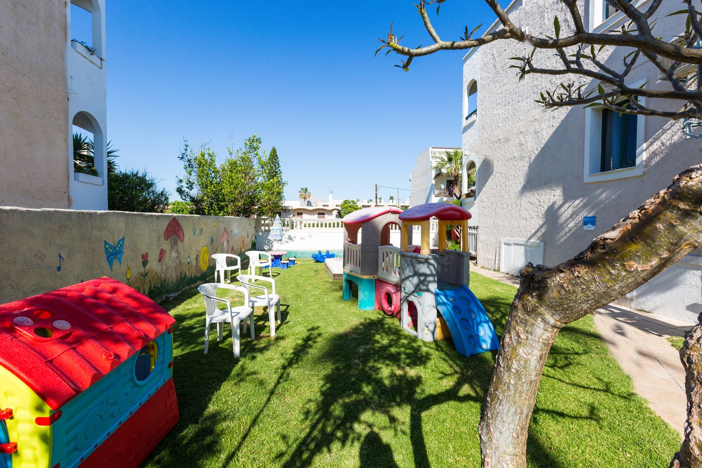 Trefon-Hotel-Apartments-Sports-and-Entertainment-57