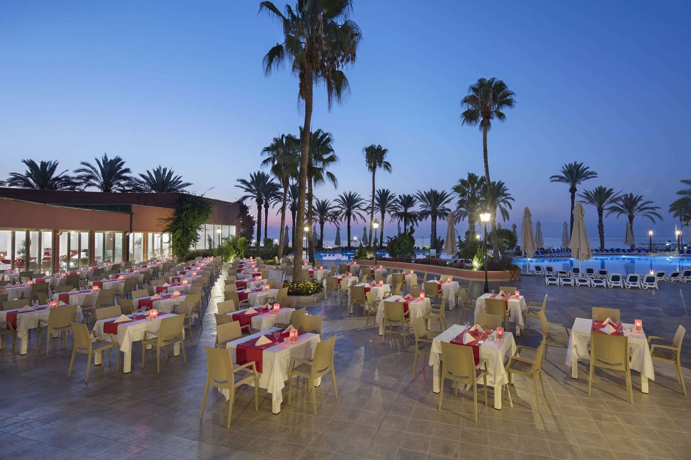 The-Norm-Oriental-Restaurant-11