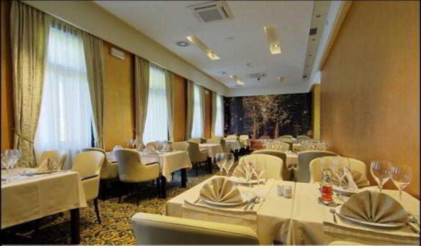 Hotel Hercegovina-Bosnia & Herzegovina-SARAJEVO-Restaurant-5