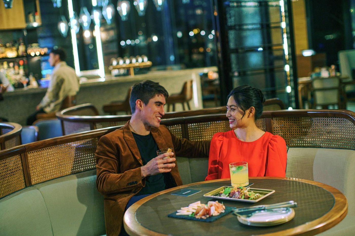 Renaissance-Hong-Kong-Harbour-View-Hotel-Restaurant-23