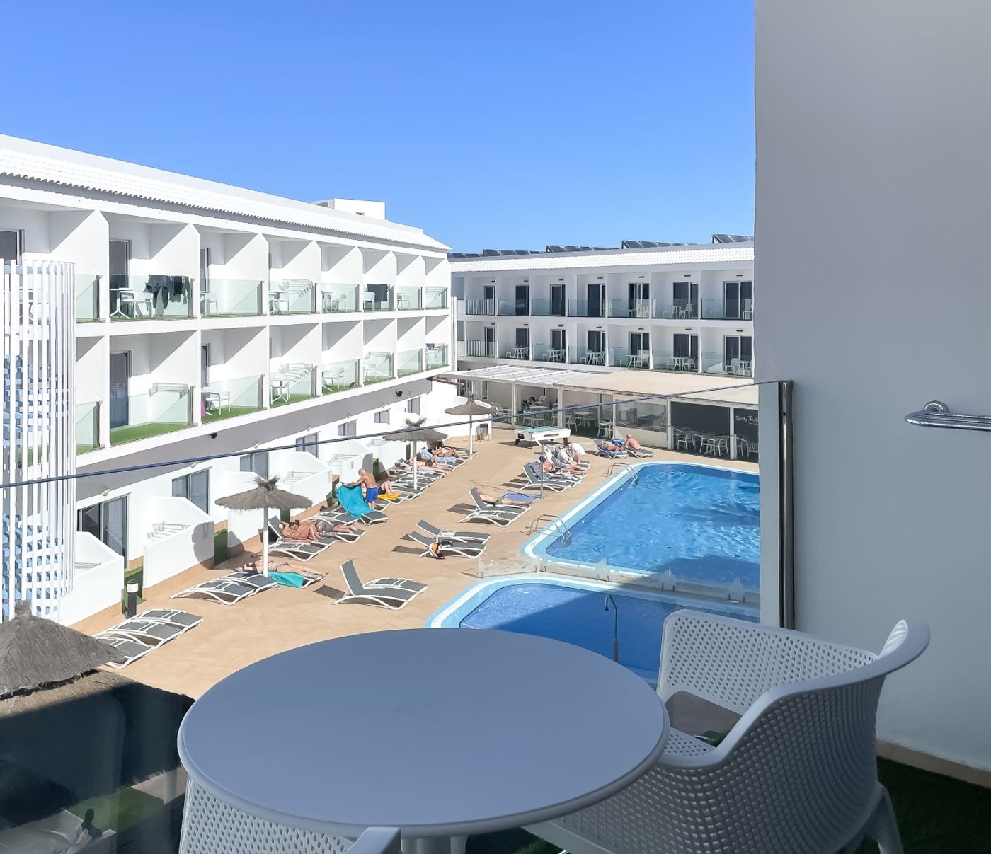 Surfing-Colors-Corralejo-Room-2