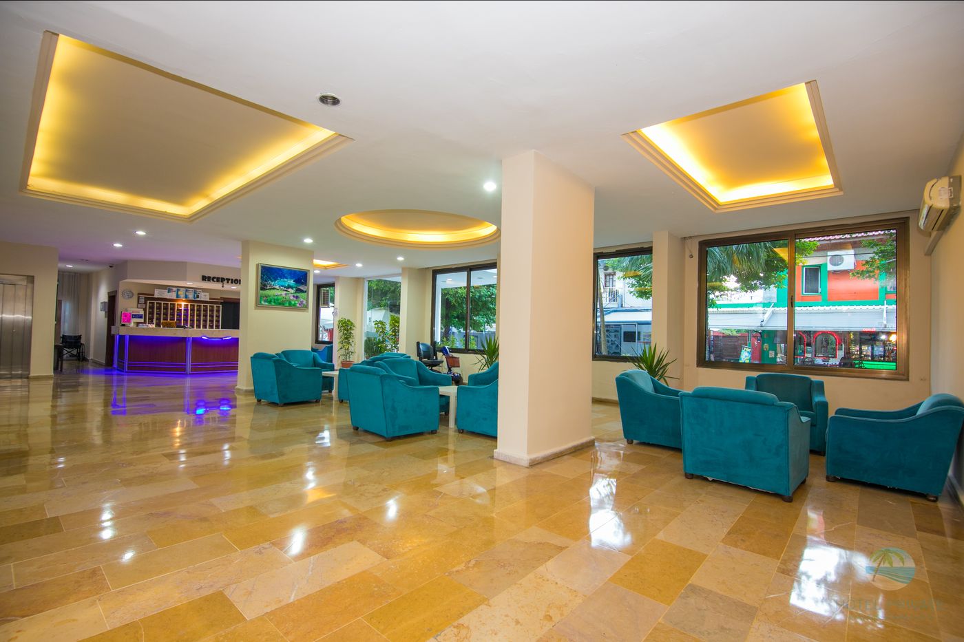 Private-Hotel-Lobby-45