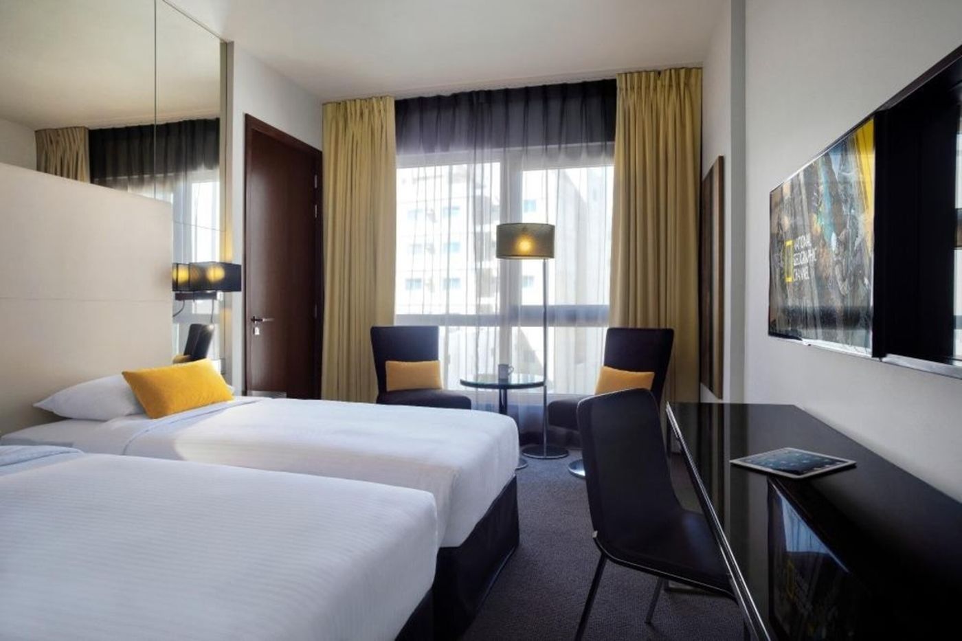 CENTRO CAPITAL 06.02