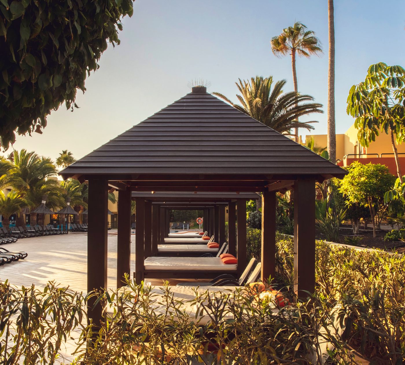 Atlantic-Garden-Beach-Mate-Terrace-17