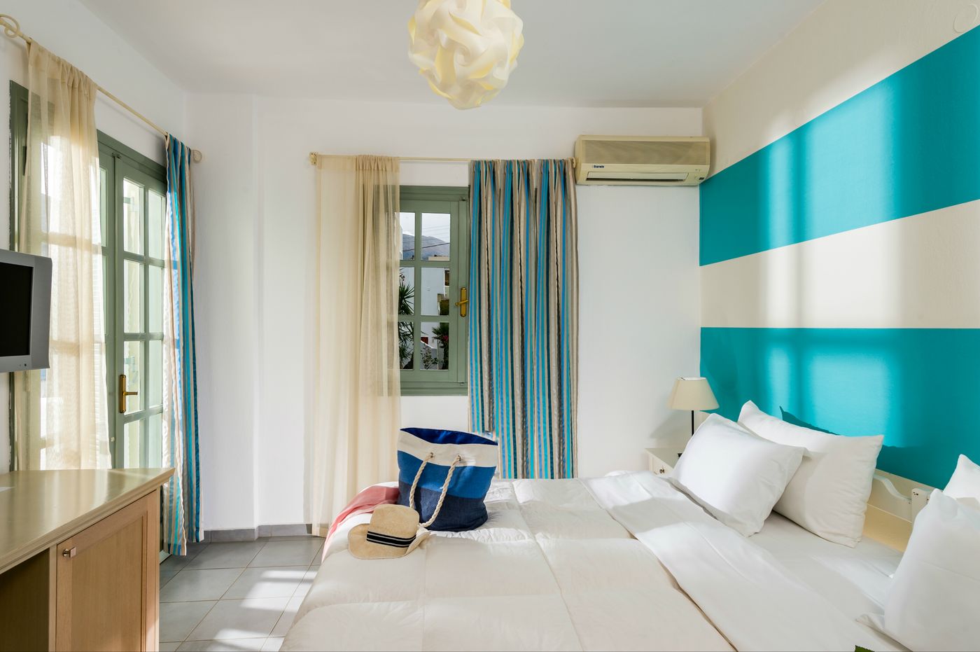 Angela Studios & Apartments