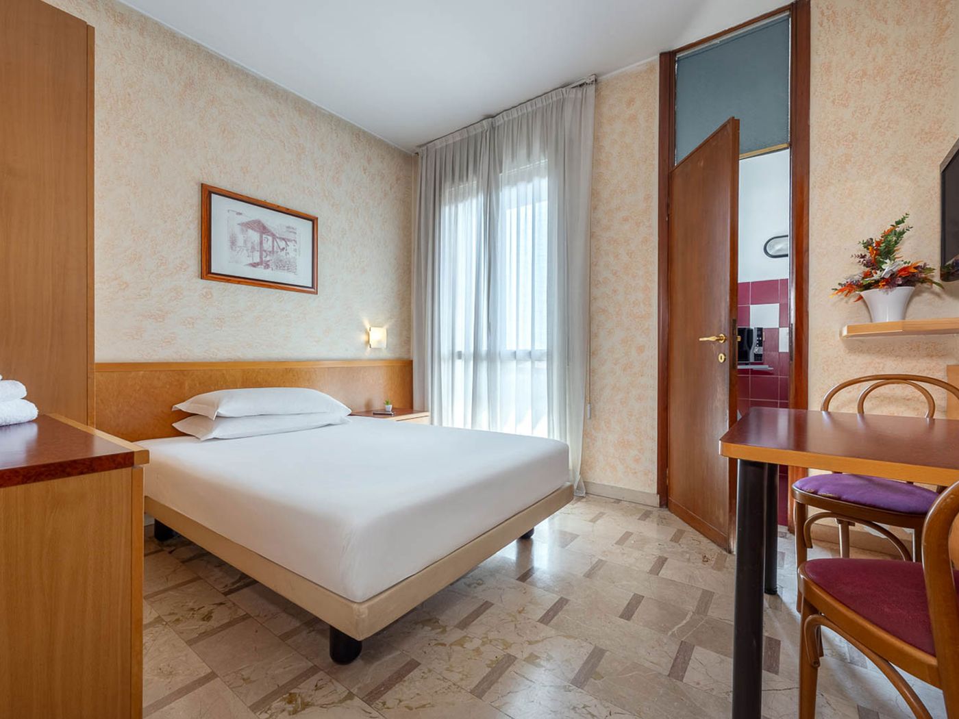 iH-ApartHotel-Milano-Argonne-Park-Room-13