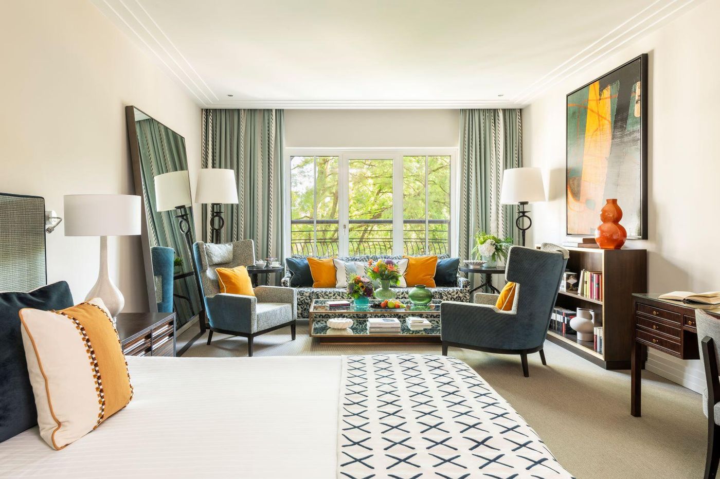 The-Charles-Hotel-Room-35