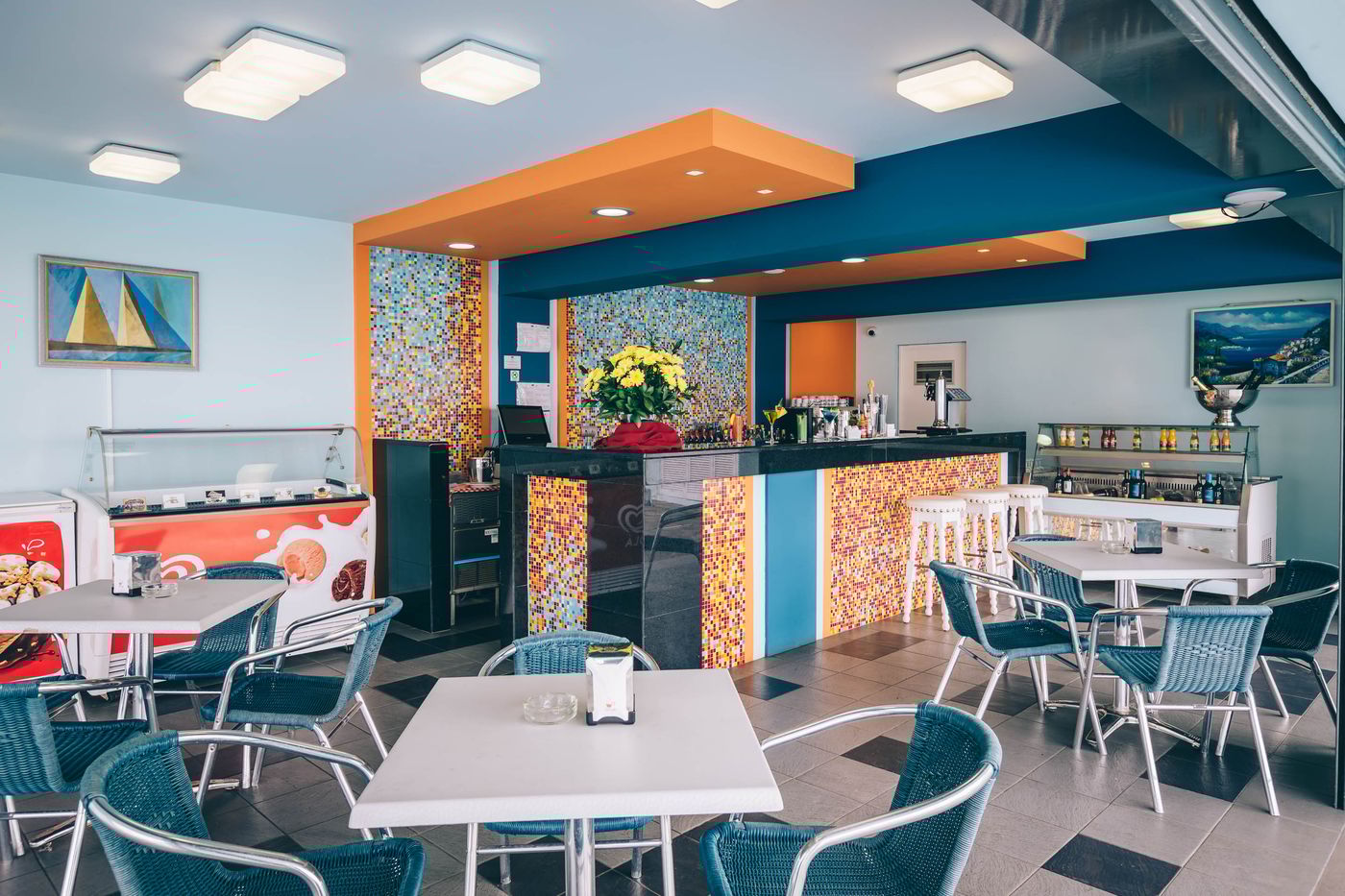 Muthu-Raga-Madeira-Hotel-Bar-46