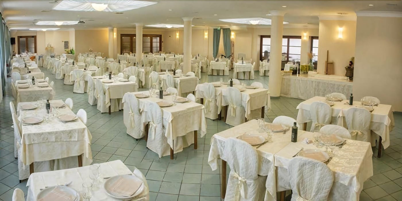 Hotel-Villa-Elena-Restaurant-26