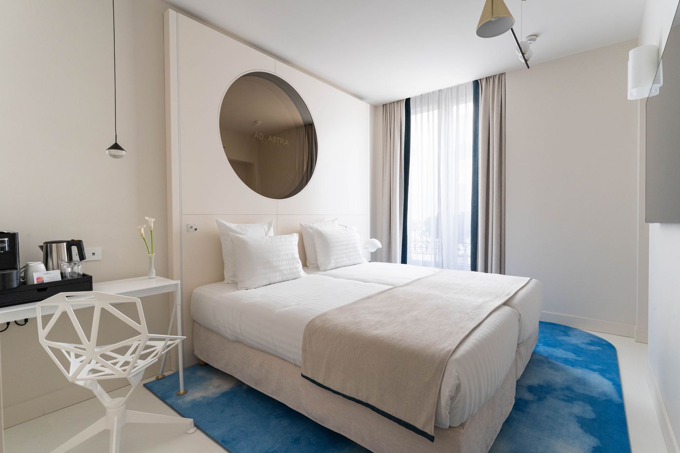 Astra-Opera-Astotel-Room-17