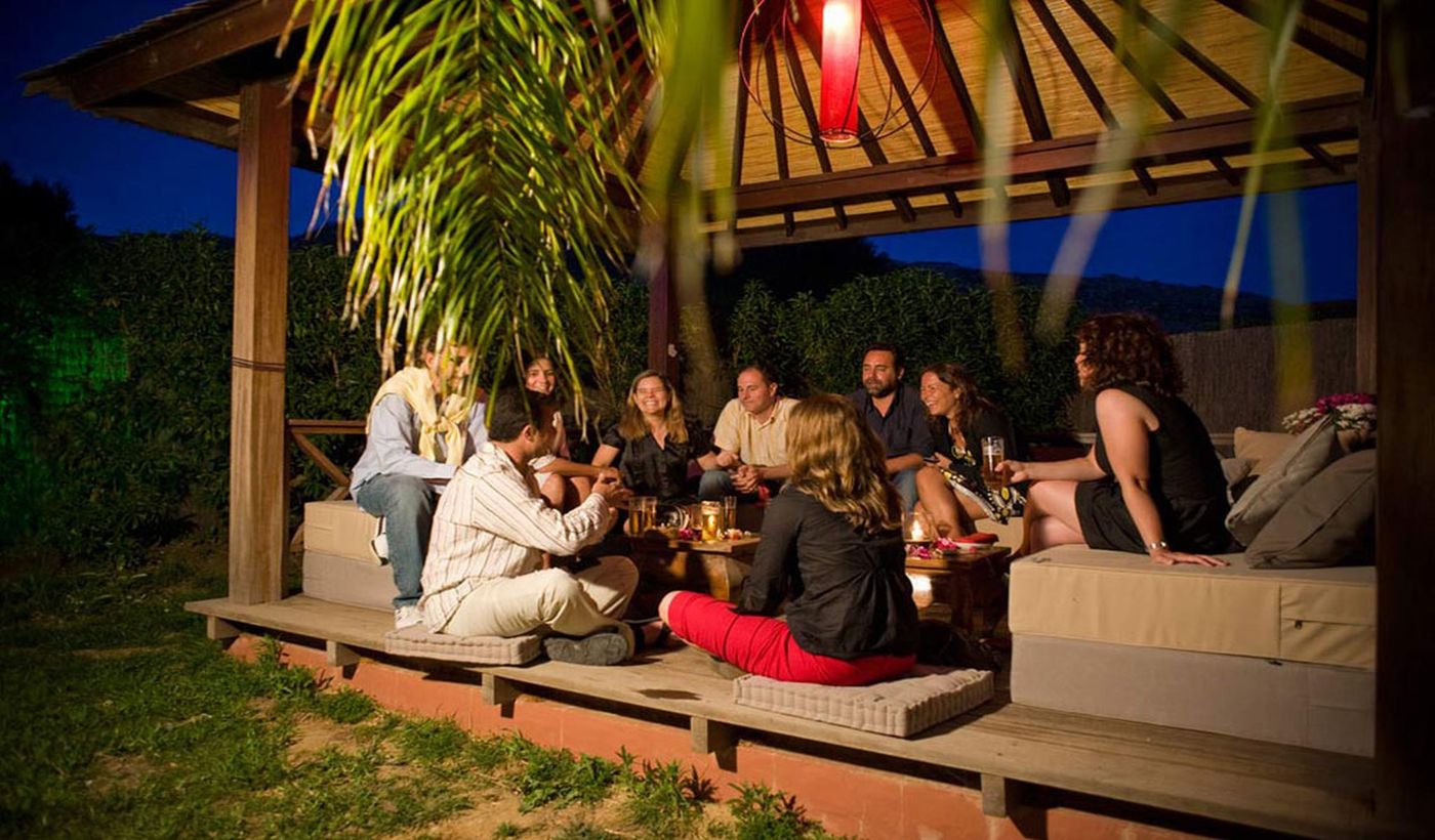 Hotel-100--Fun-Bar-15