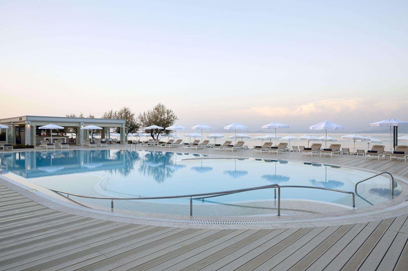 Mayor-Capo-Di-Corfu-Pool-6