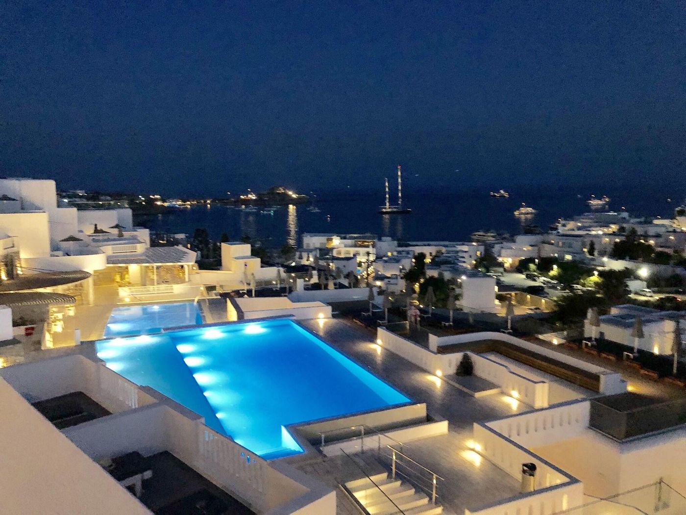 The-George-Hotel-General-view-13