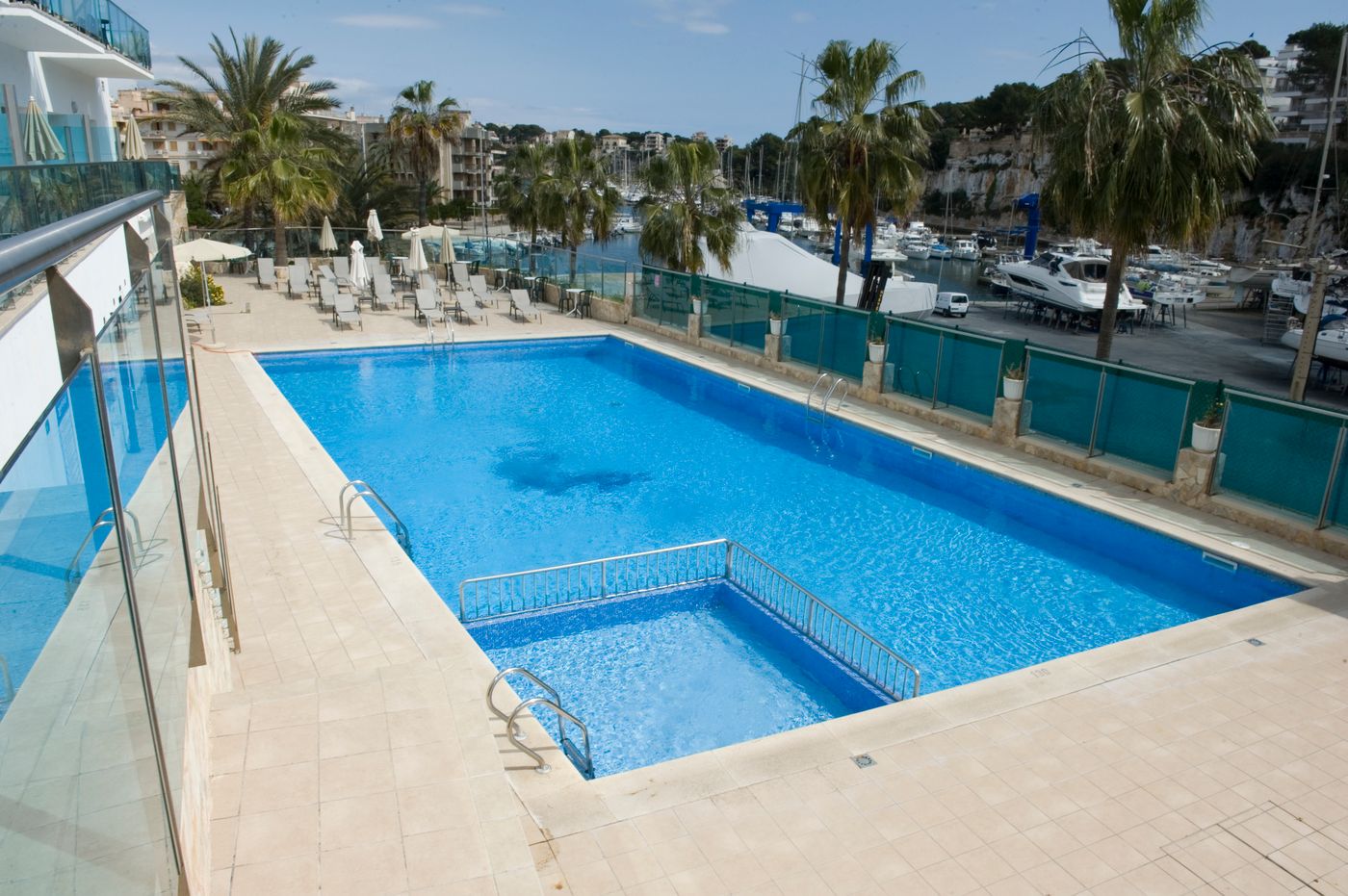 Porto Drach Aparthotel